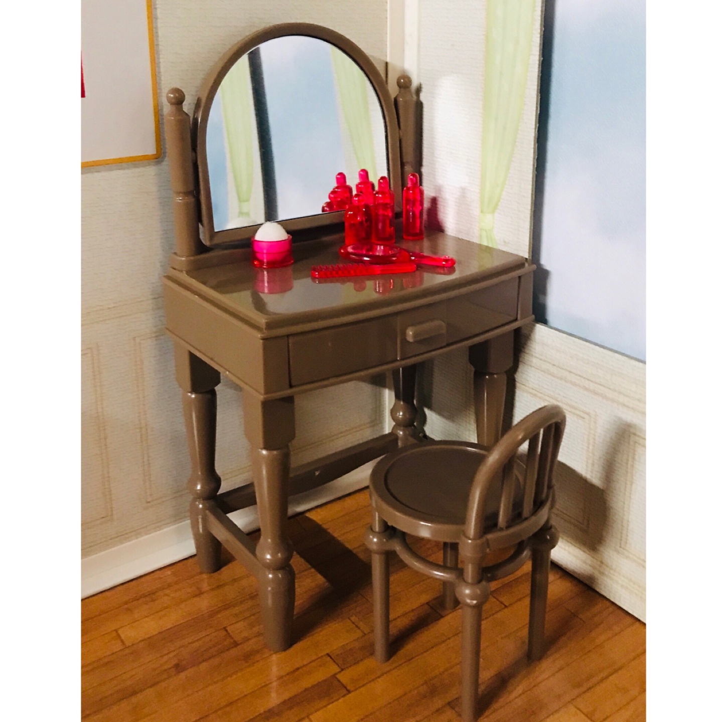 Jenny urban furniture