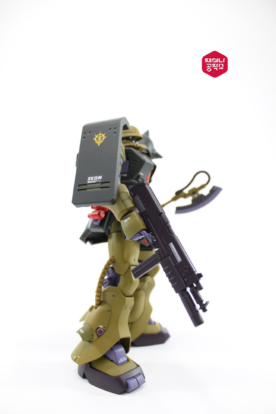 RE/100 ZAKU II FZ