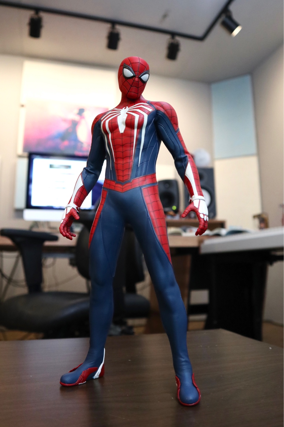 핫토이 PS4 스파이더맨 어드밴스 슈트