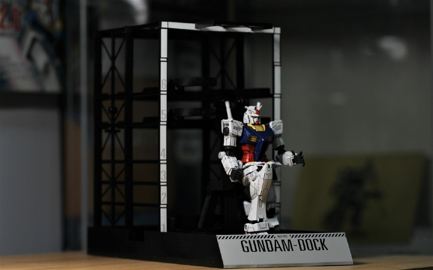 GUNDAM FACTORY YOKOHAMA 
1/144 RX-78F00 GUNDAM&DOCK