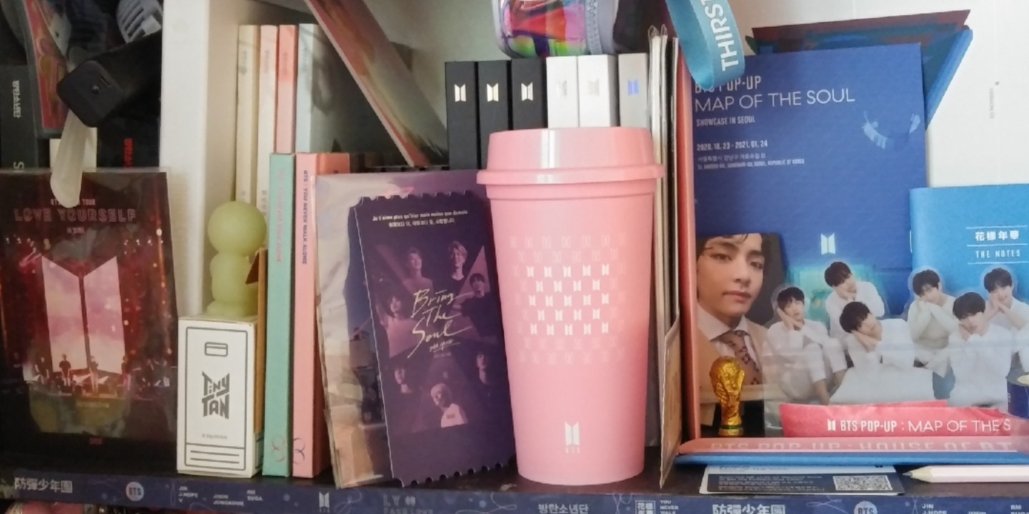 재정비 하기전에 찍은 방탄소년단 앨범코너