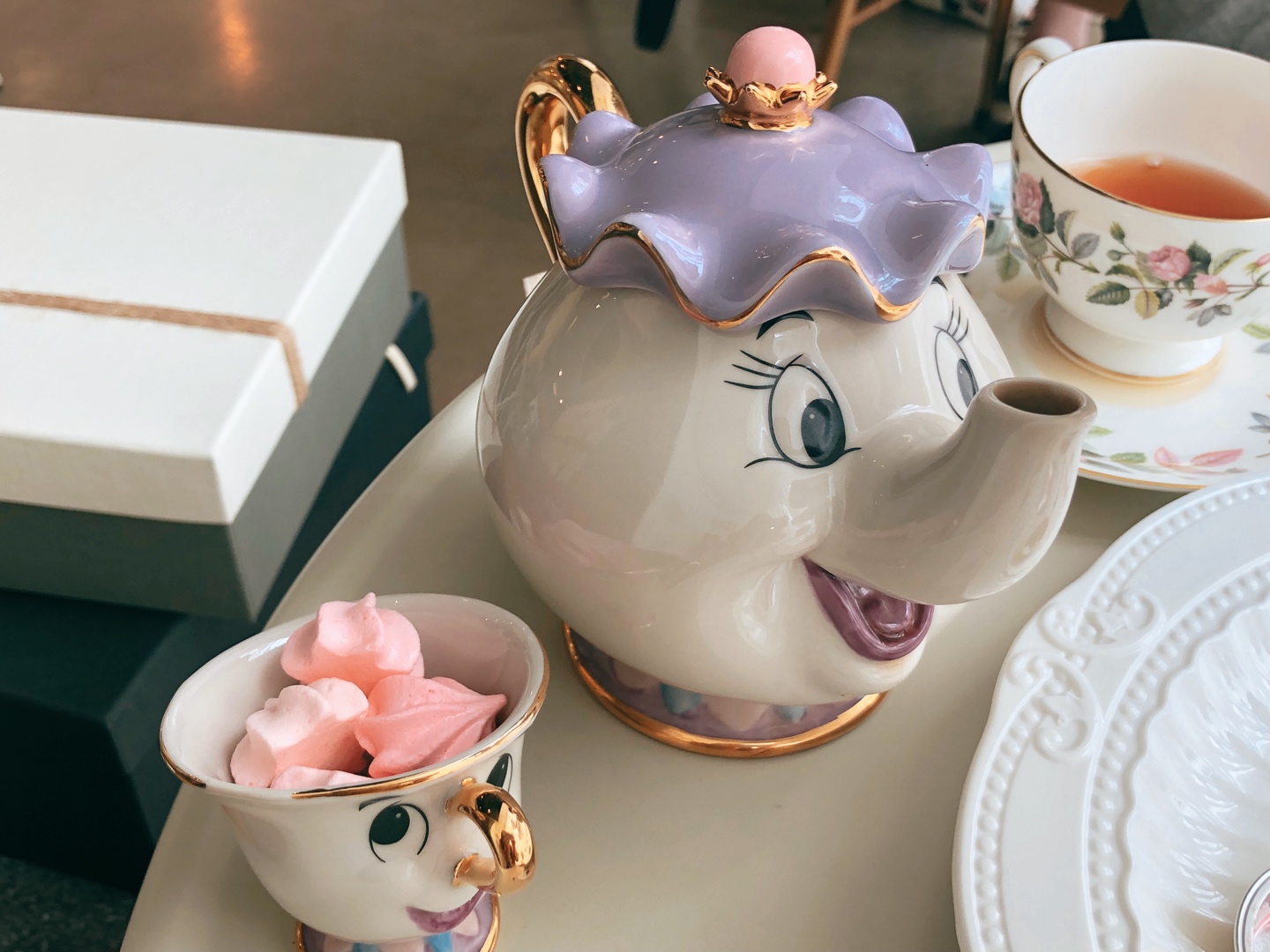 미녀와 야수 🫖☕️