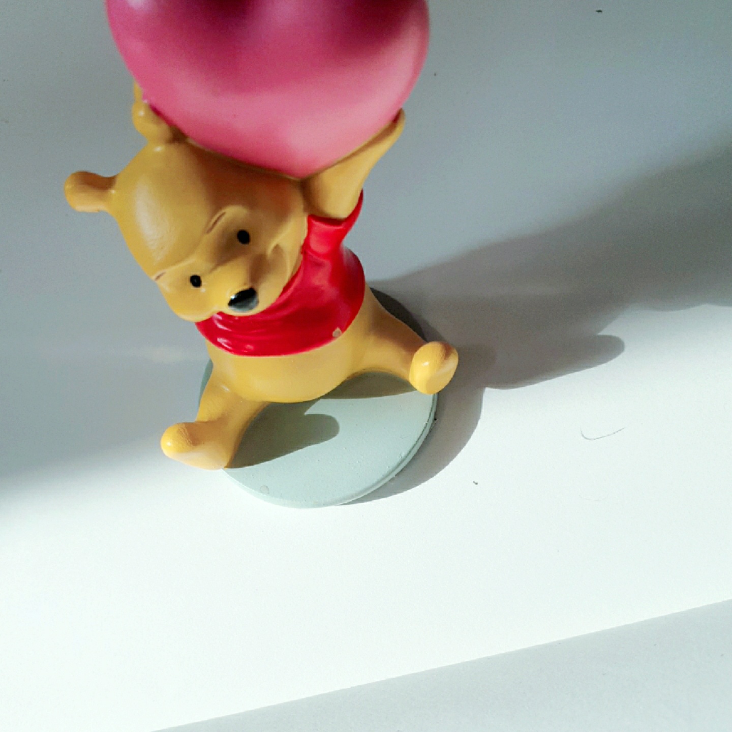 푸우 피규어를 받았어요!