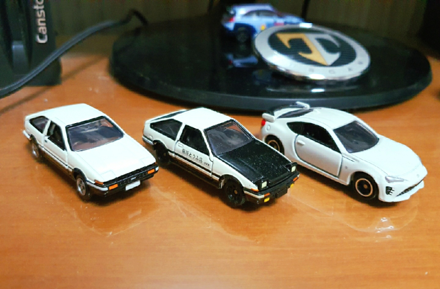 TOMICA