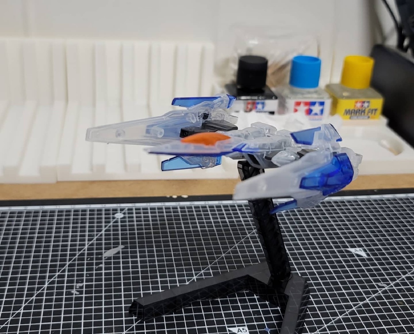 HG 기동전사 건담 더블오 시즌2 MS 클리어세트