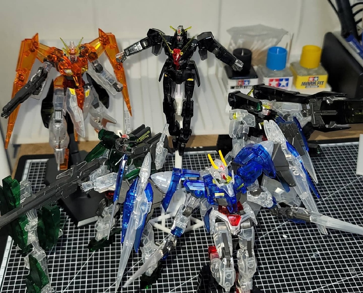 HG 기동전사 건담 더블오 시즌2 MS 클리어세트