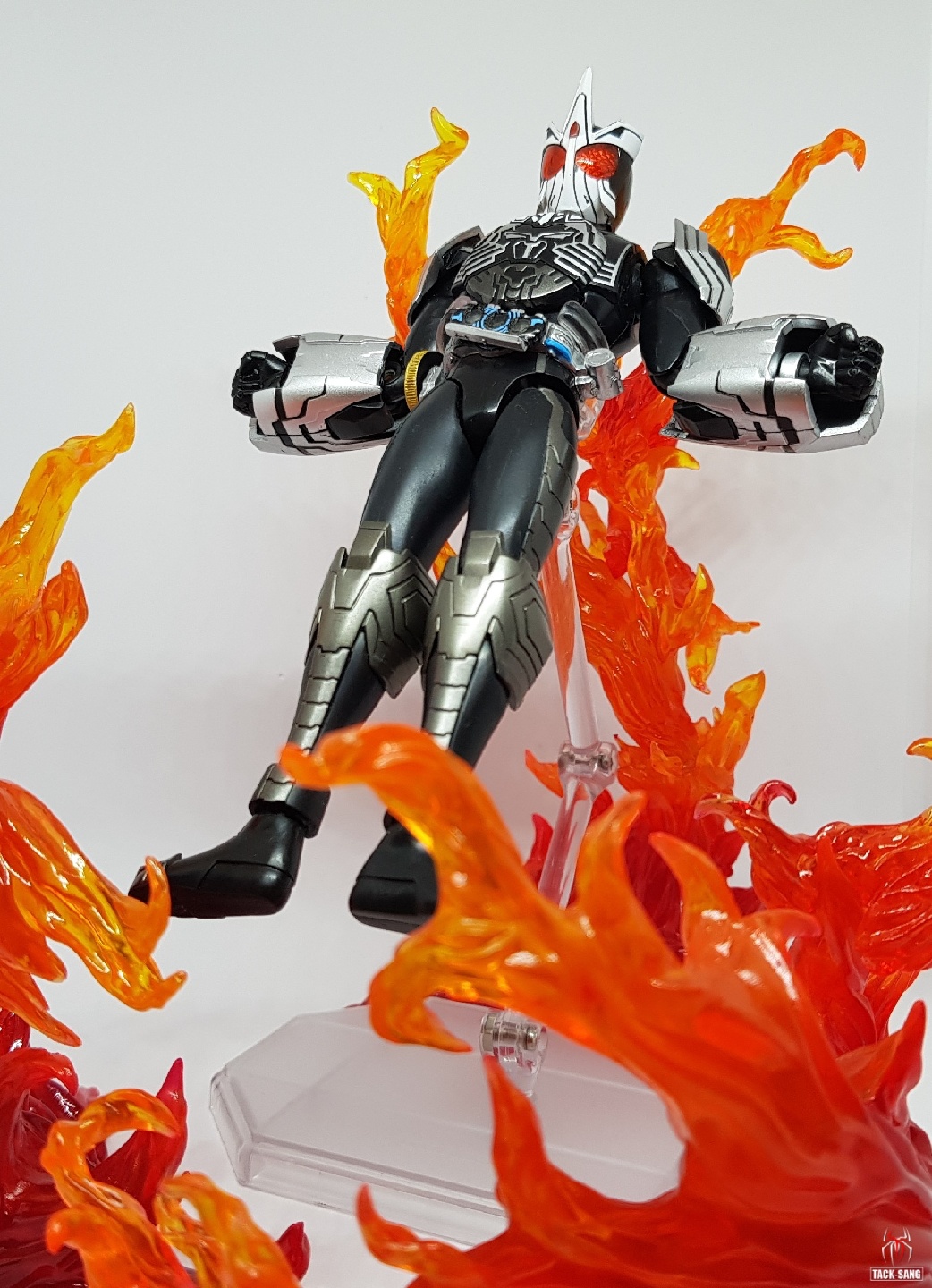 S.H.Figuarts 가면라이더 오즈 사고조ver.