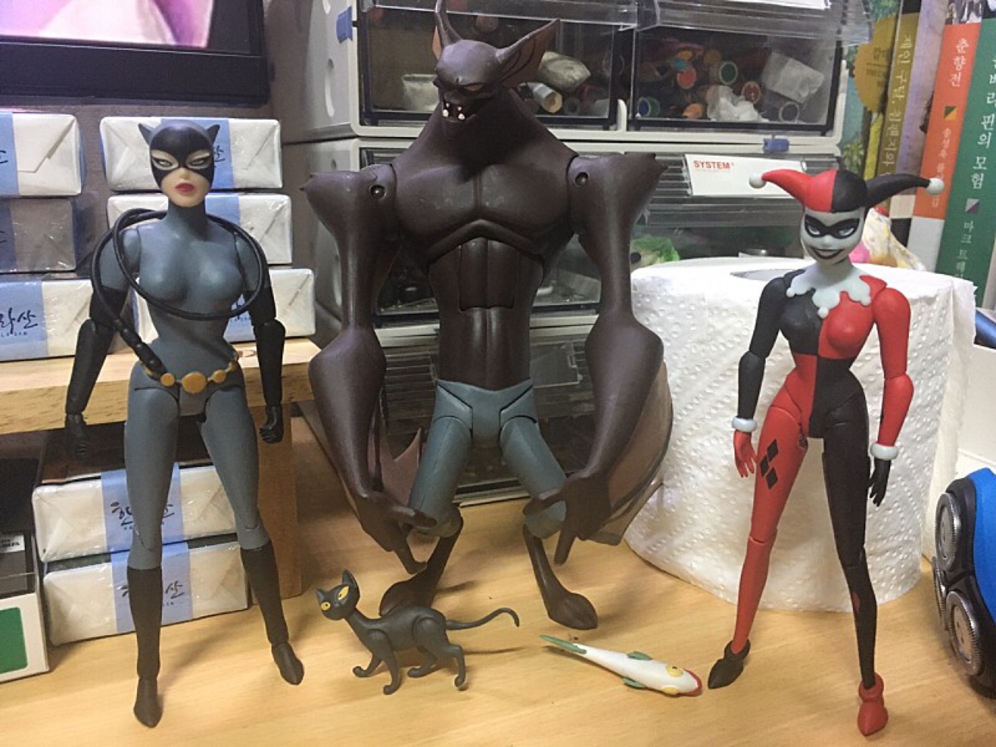 DC COMICS