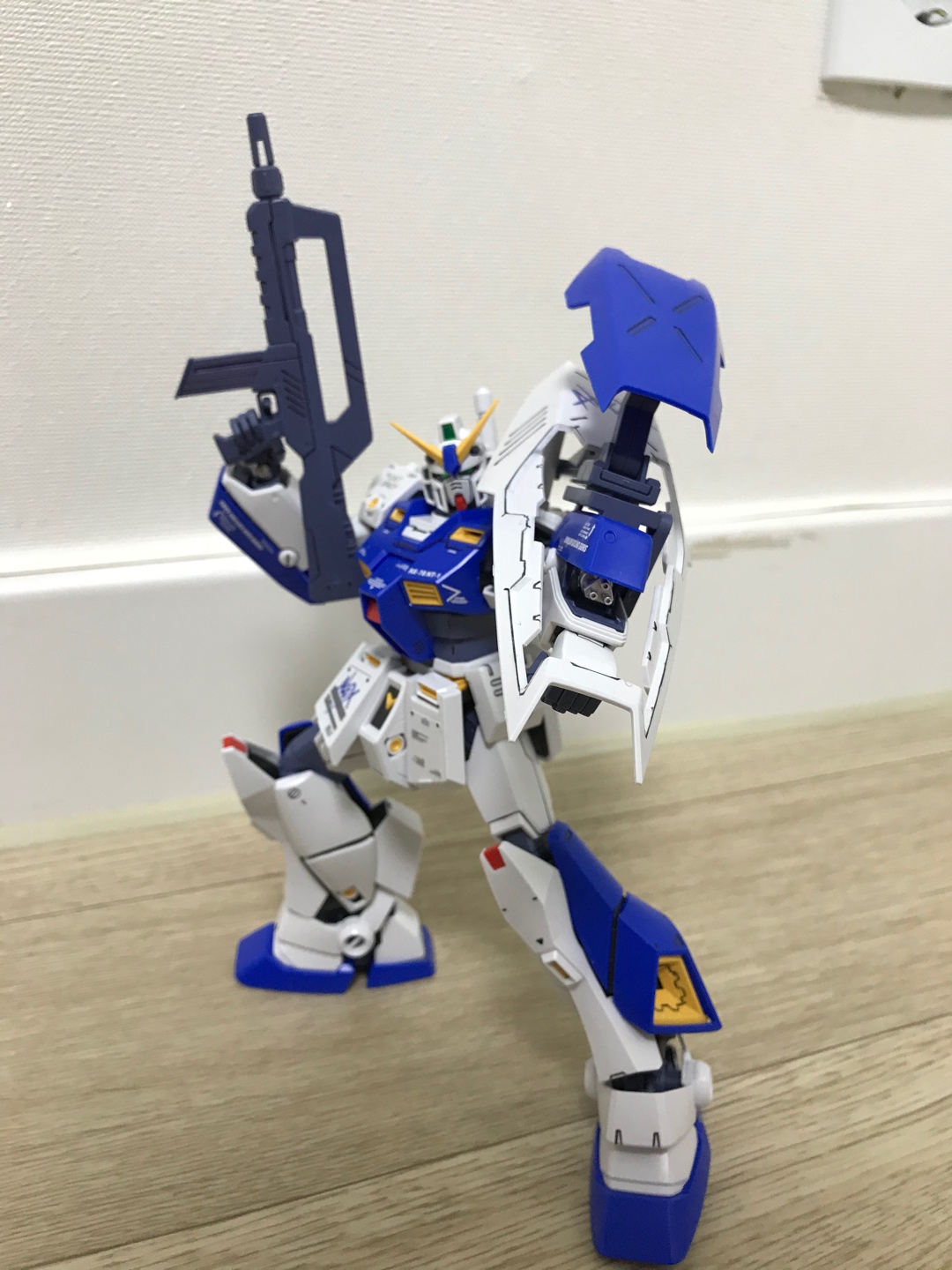 MG 알렉스 2.0
