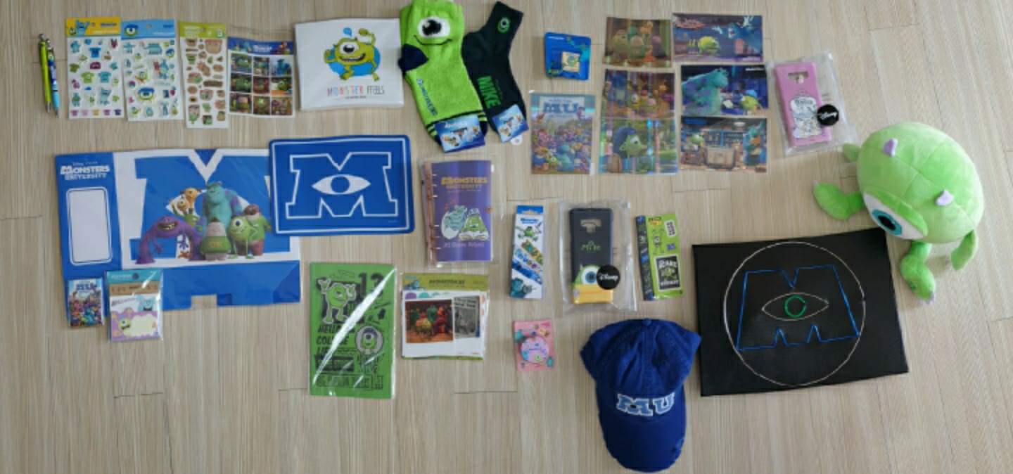 한번에 찍은 선물들💚💙🙋‍♂️