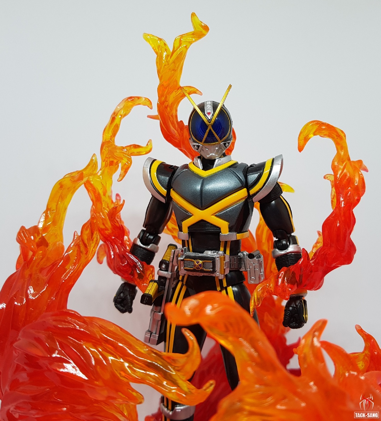 S.H.Figuarts 가면라이더 카이저