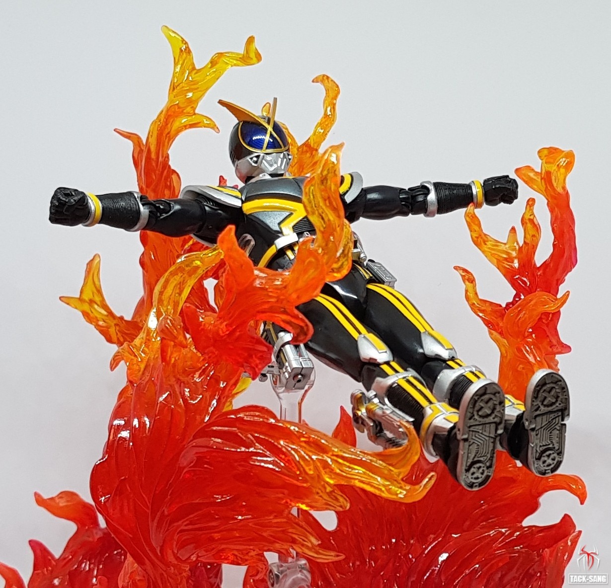 S.H.Figuarts 가면라이더 카이저