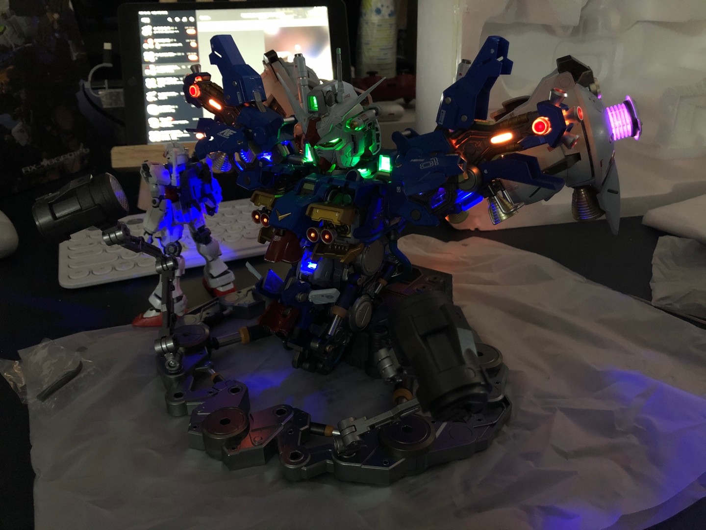 포매니아 GP01 