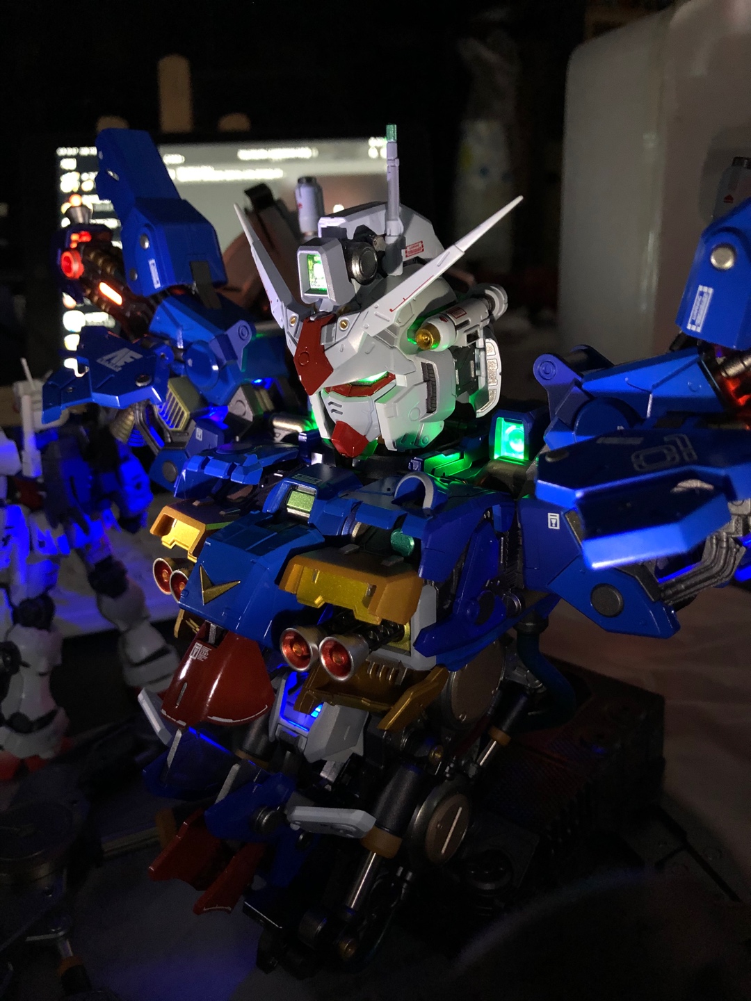 포매니아 GP01 