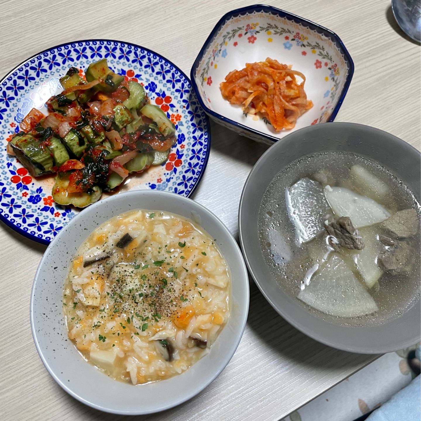 다이소 폴란드 접시