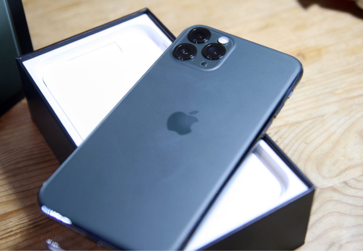 😆 아이폰 11 프로 256 GB 🥰
(미드나잇 그린)