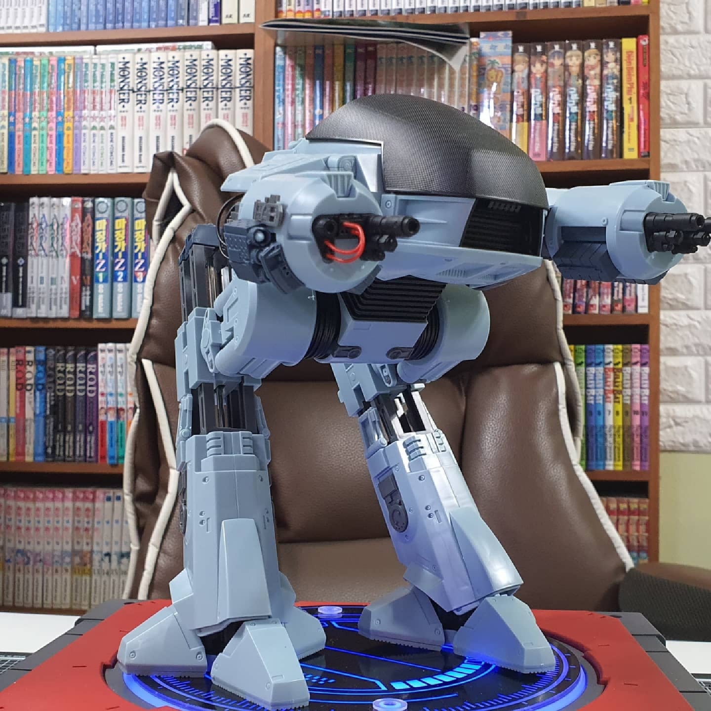 모데로이드 ED209