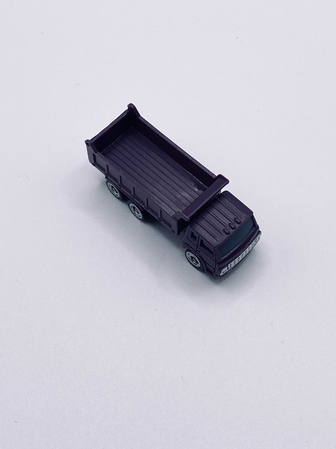 [takara tomy arts] isuzu giga full trailer dump truck