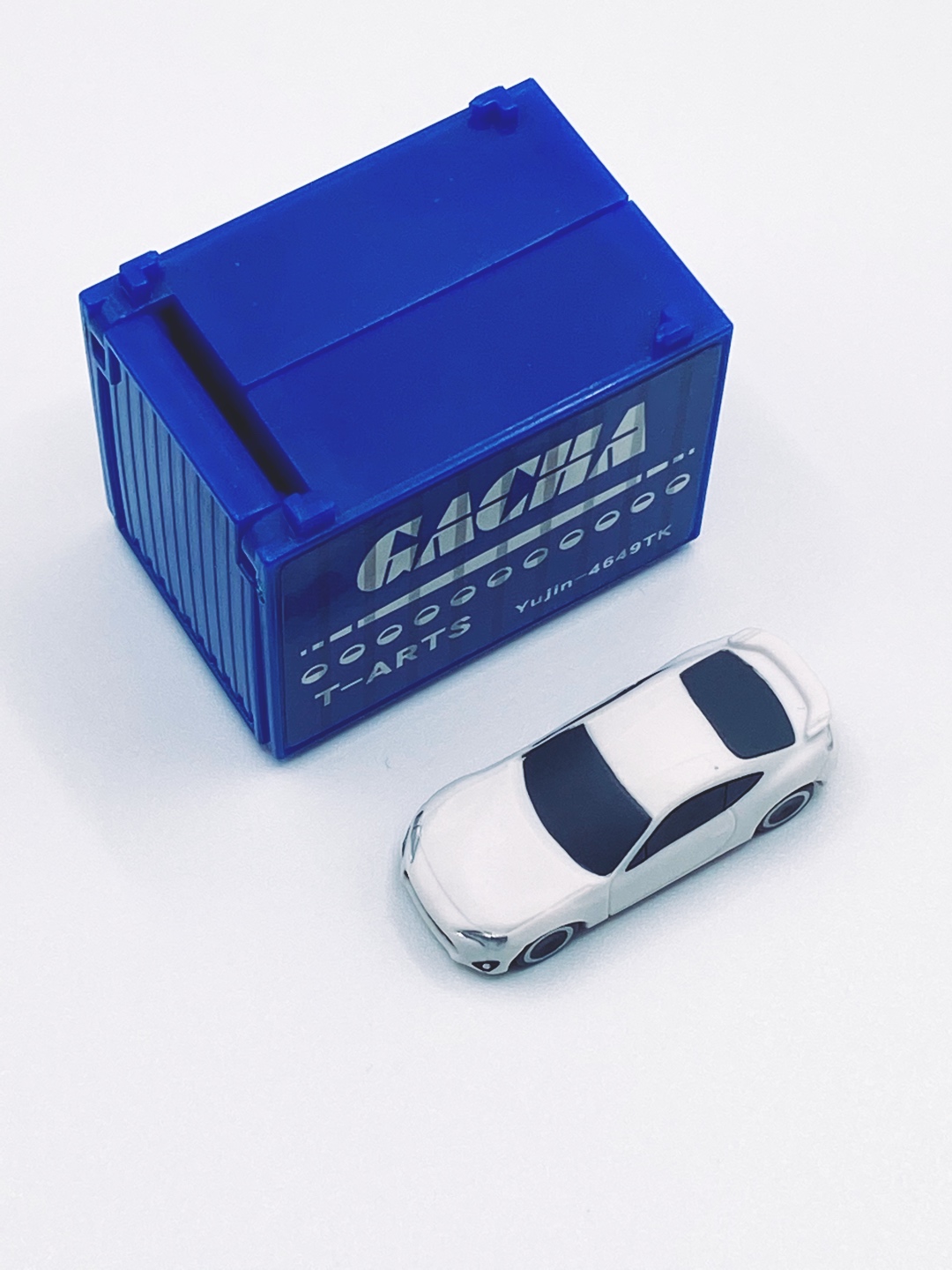 [takara tomy arts] 컨테이너 안 자동차