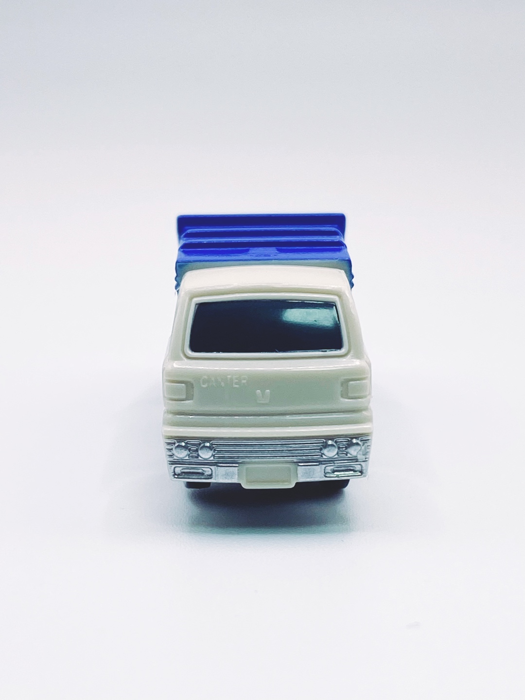 [takara tomy arts/gacha] mitubishi fuso canter refuse truck