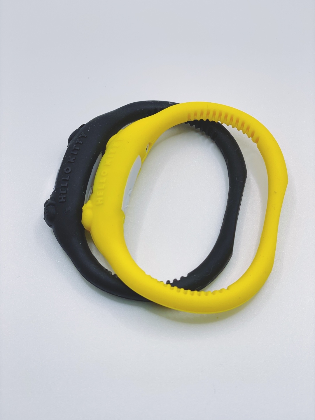 [gacha] hello kitty silicone bracelet watch(2012)