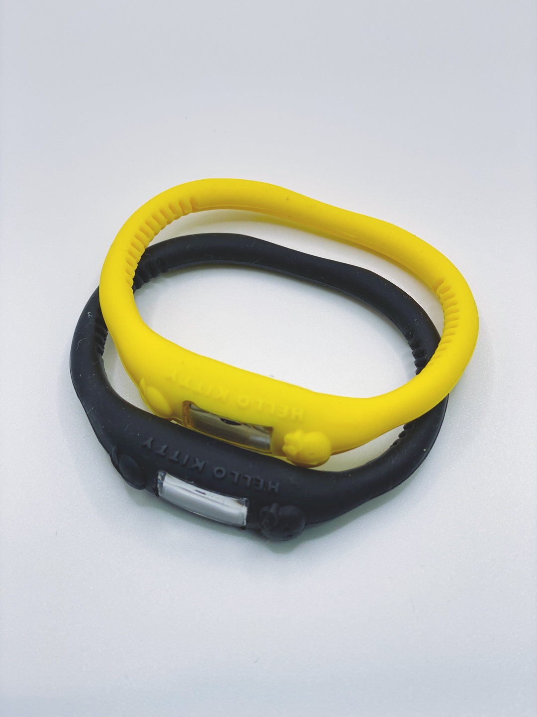 [gacha] hello kitty silicone bracelet watch(2012)