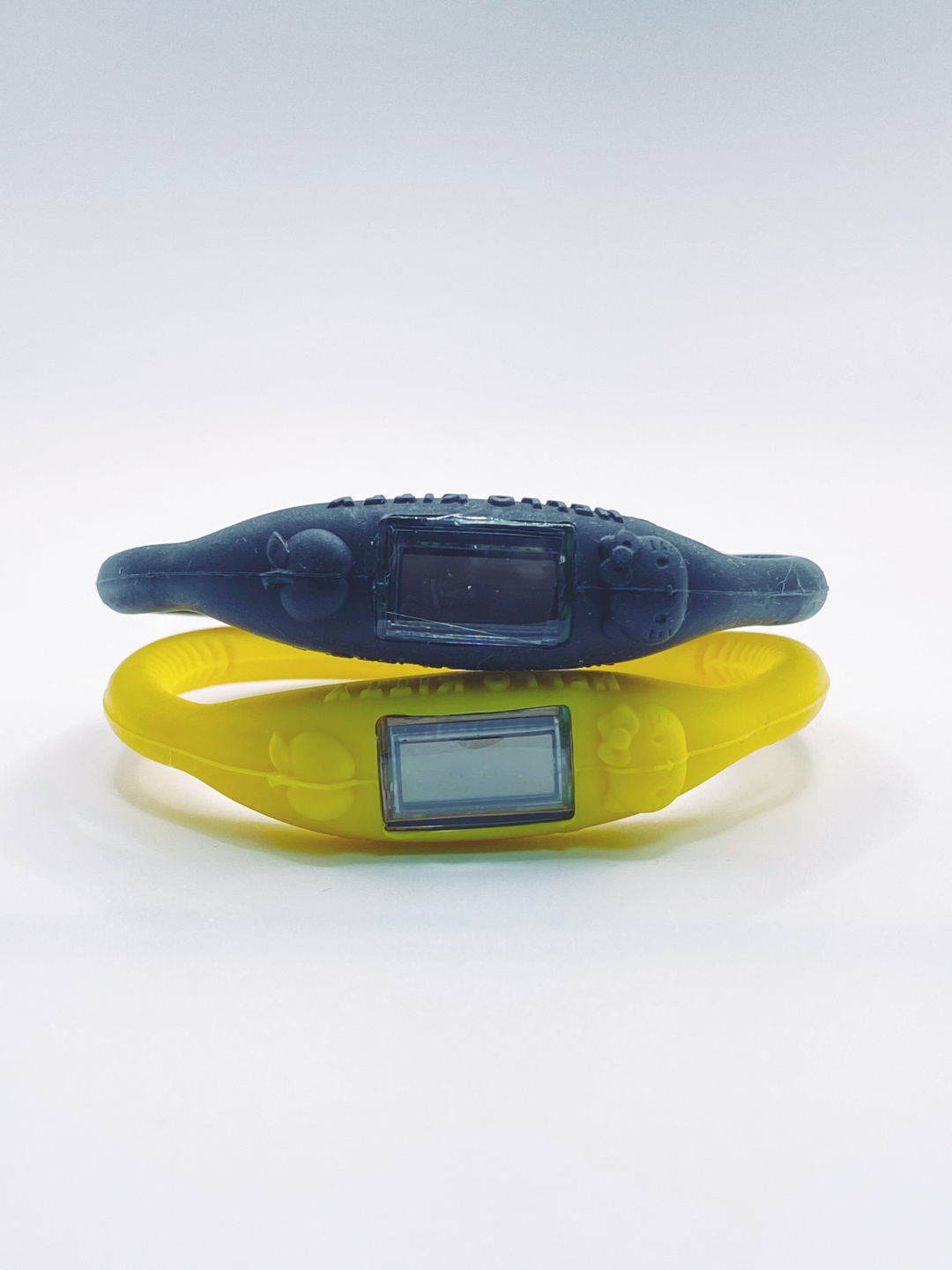 [gacha] hello kitty silicone bracelet watch(2012)