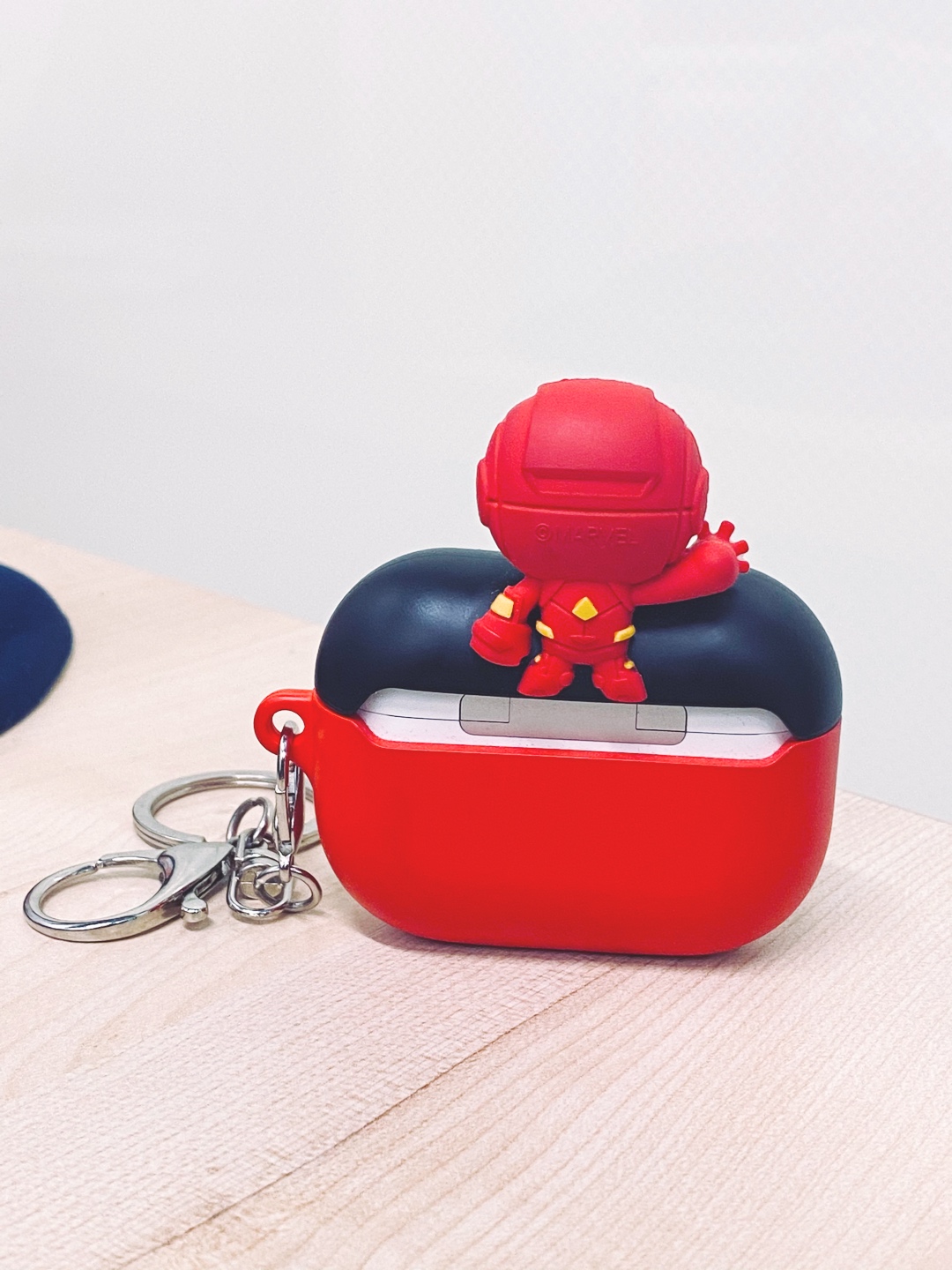 [Marvel] iron man airpod pro case