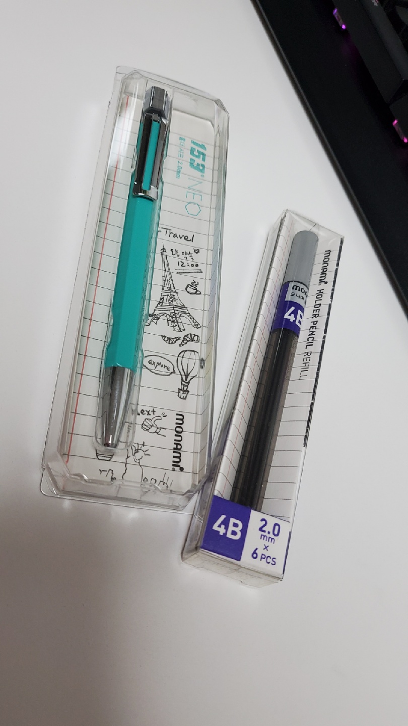 네ㅜ저 모나미도 좋아해오