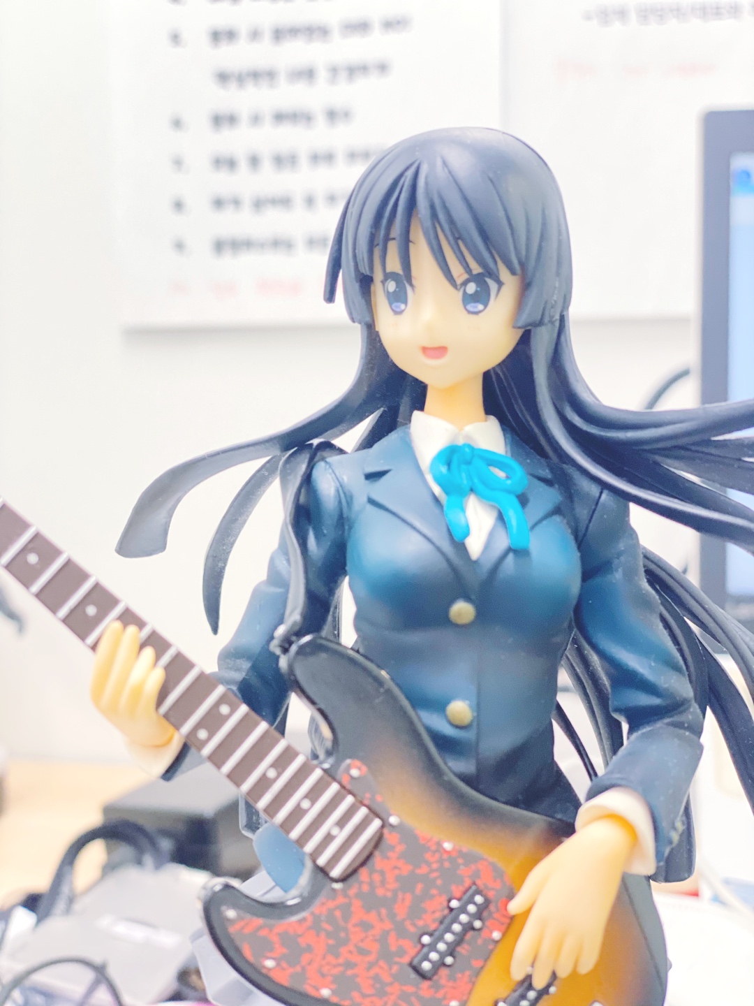 [K-ON] Akiyama Mio
