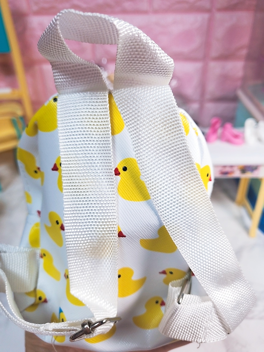 꽥꽥🦆🦆베이비돌,도리스돌 사이즈의 가방♡
그냥 보조가방처럼 들고다녀두 되지요👍