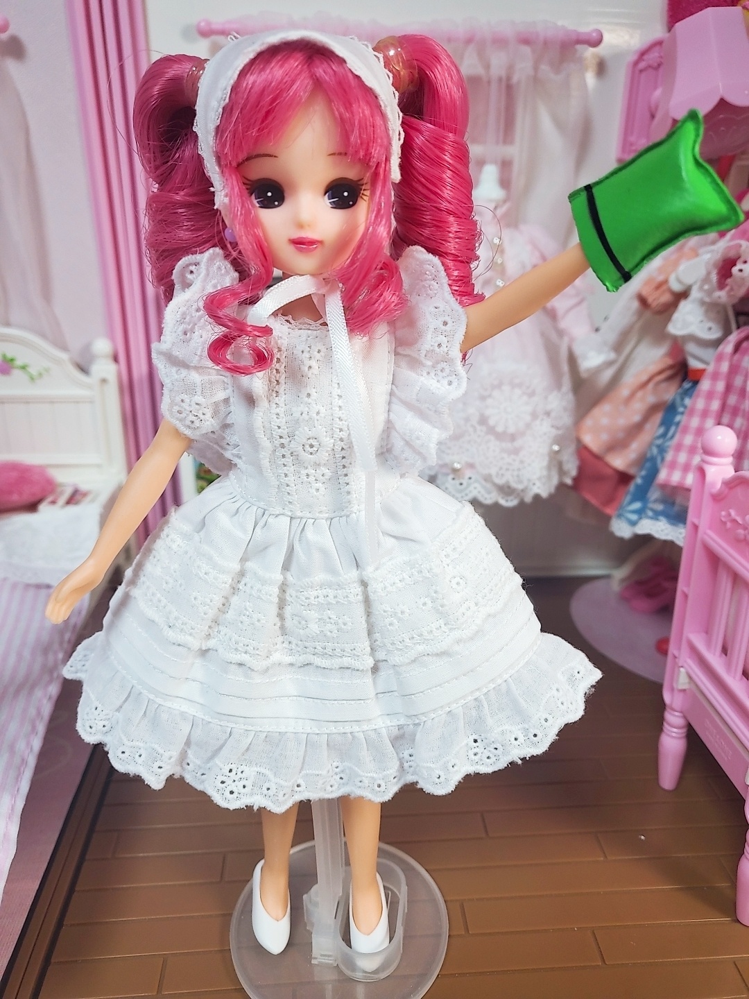 송회장님~~~저도 때 잘 밀어요~~//진천댁보다 잘할 수 있어요^^
명품이퉤뤼그린타올 장착!!