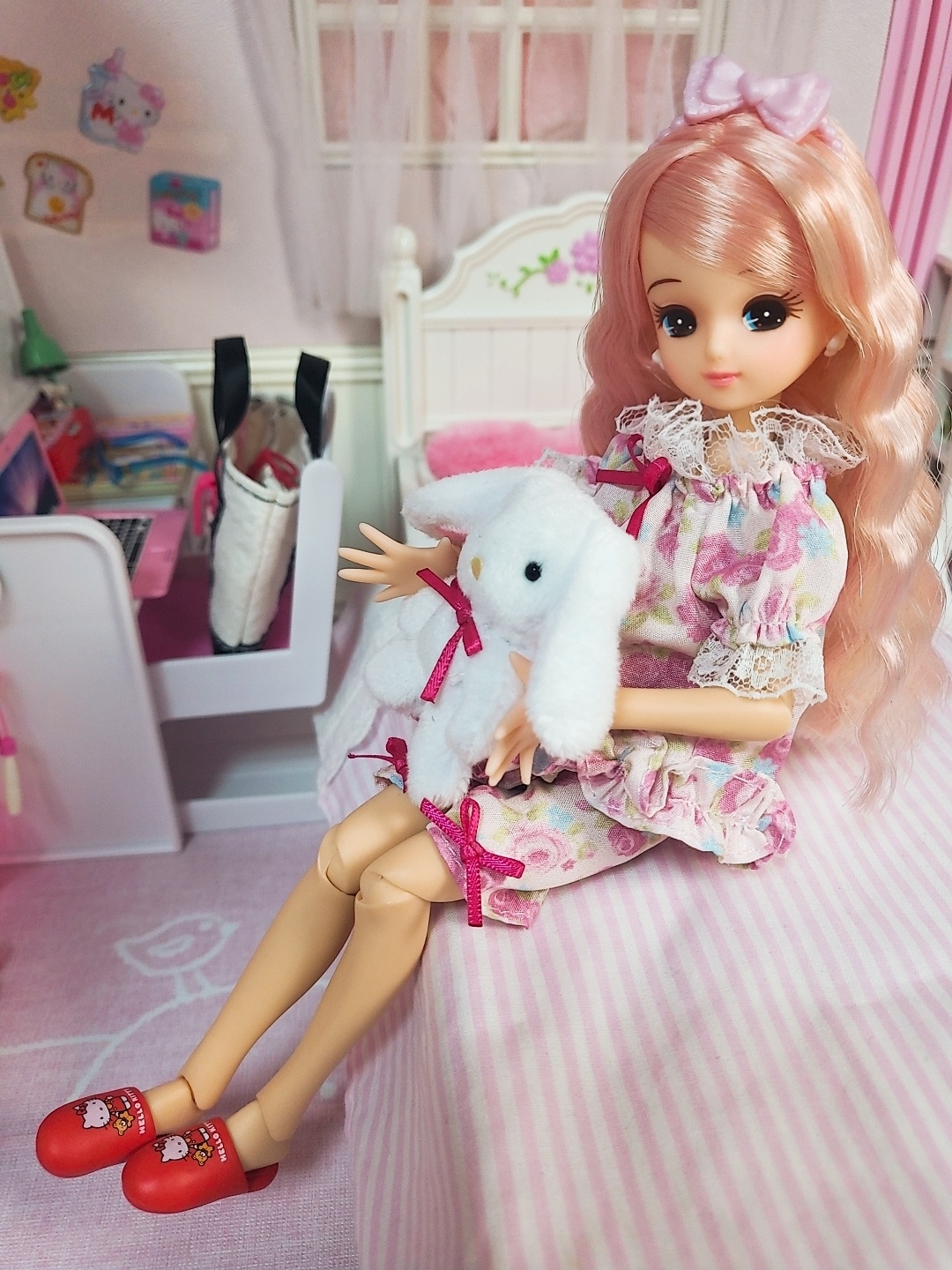 음~너무 완벽한 투톤캐슬리카♡새 핑크플라워잠옷이 찰떡이네요^^