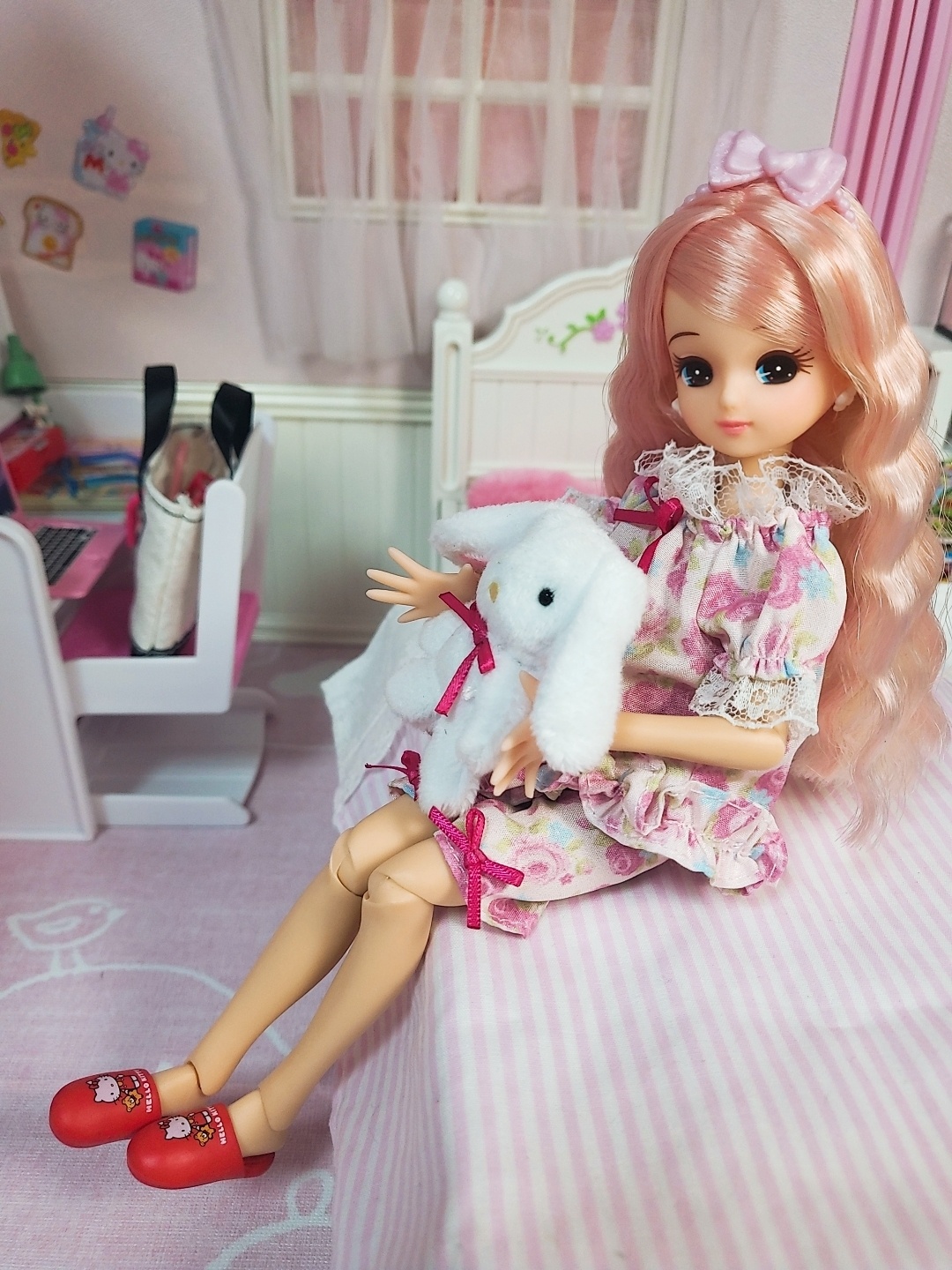 음~너무 완벽한 투톤캐슬리카♡새 핑크플라워잠옷이 찰떡이네요^^