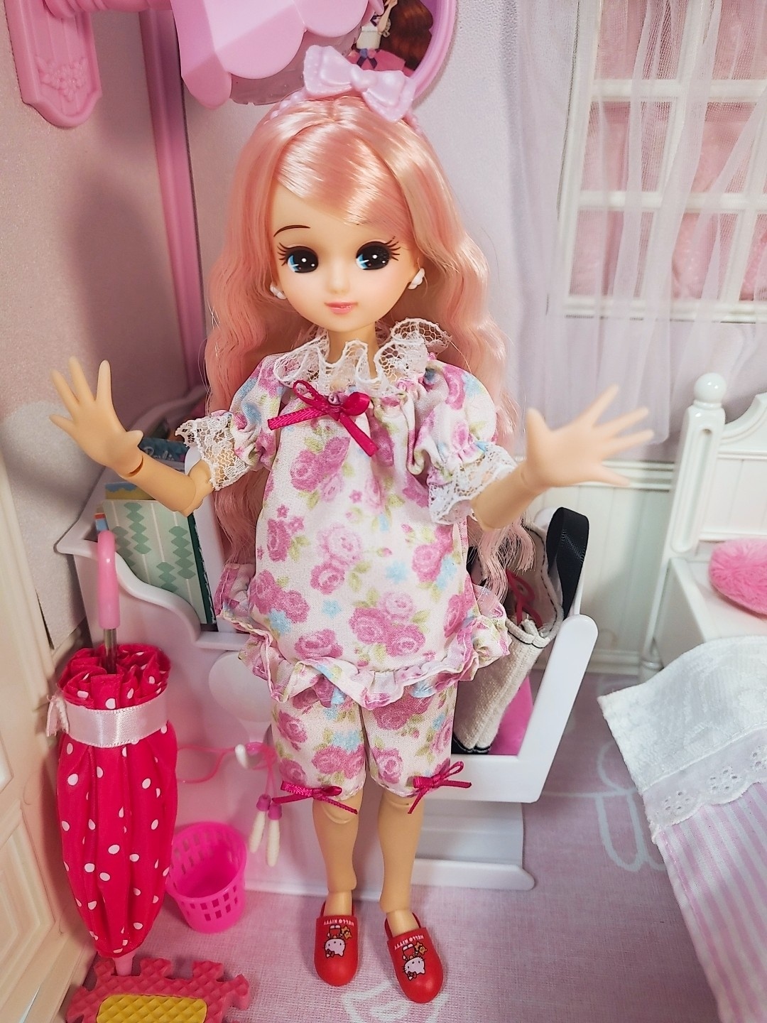 음~너무 완벽한 투톤캐슬리카♡새 핑크플라워잠옷이 찰떡이네요^^