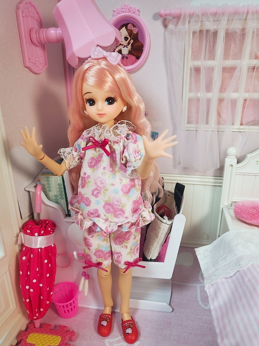 음~너무 완벽한 투톤캐슬리카♡새 핑크플라워잠옷이 찰떡이네요^^