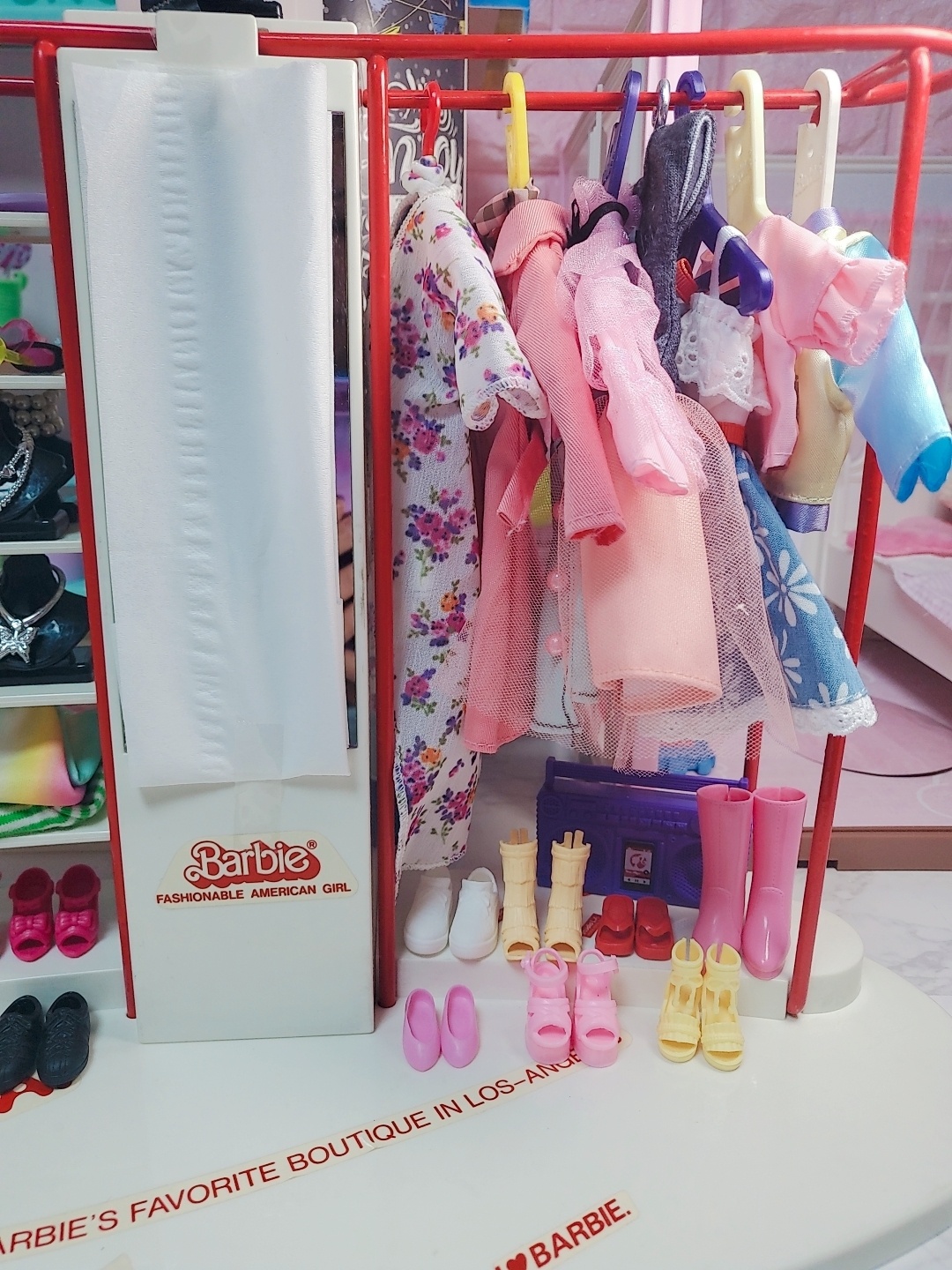 새로운 옷가게 studioL.A를 오픈준비중입니다^^
일본판barbie 완구♡
레트로느낌 물씬♡