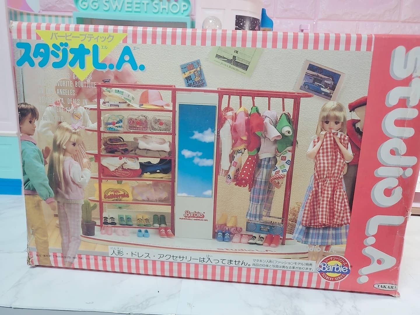 새로운 옷가게 studioL.A를 오픈준비중입니다^^
일본판barbie 완구♡
레트로느낌 물씬♡