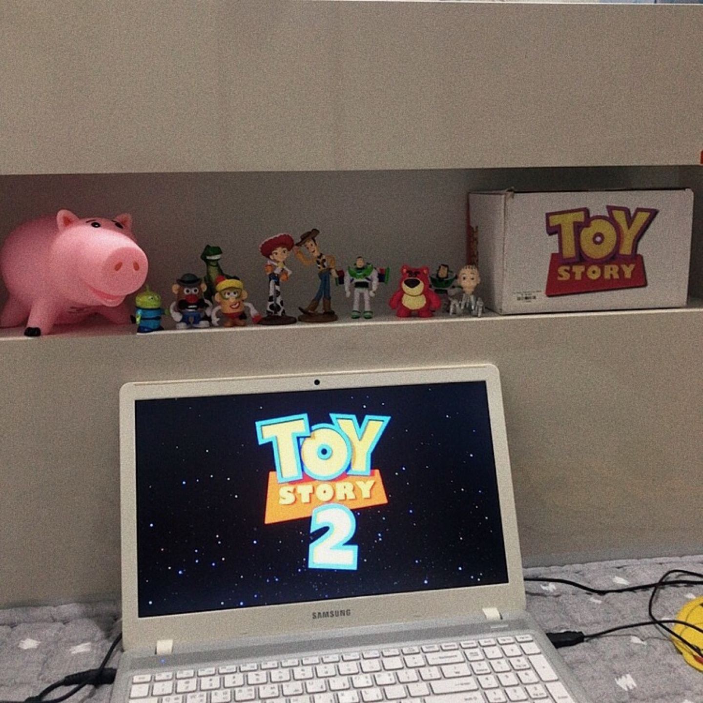 TOY STORY
