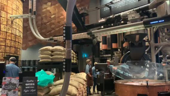 [STARBUCKS SHANGHAI]