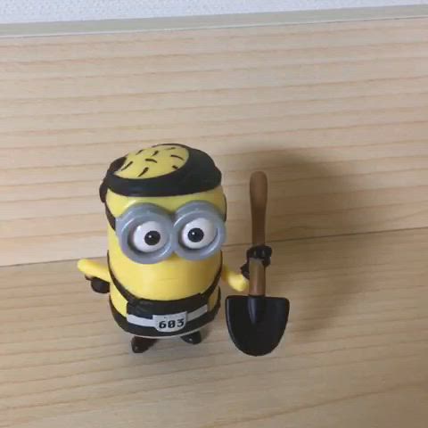 미니언즈 죄수